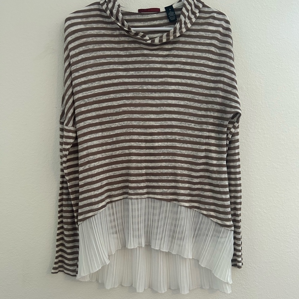 BKE Red Small long sleeve striped hooded Ruffel hem top